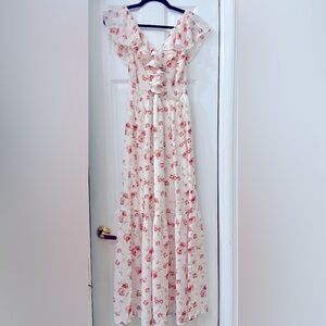 Small white and pink flower fairy dress! Perfect for tea parties😇